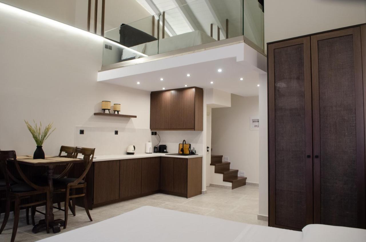 Leone Suites Nafpaktos Luaran gambar